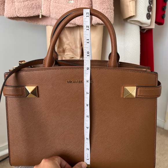 Michael Kors Medium Satchel Cognac
